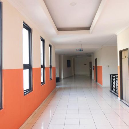 Votel Hotel تولونغاغونغْ المظهر الخارجي الصورة