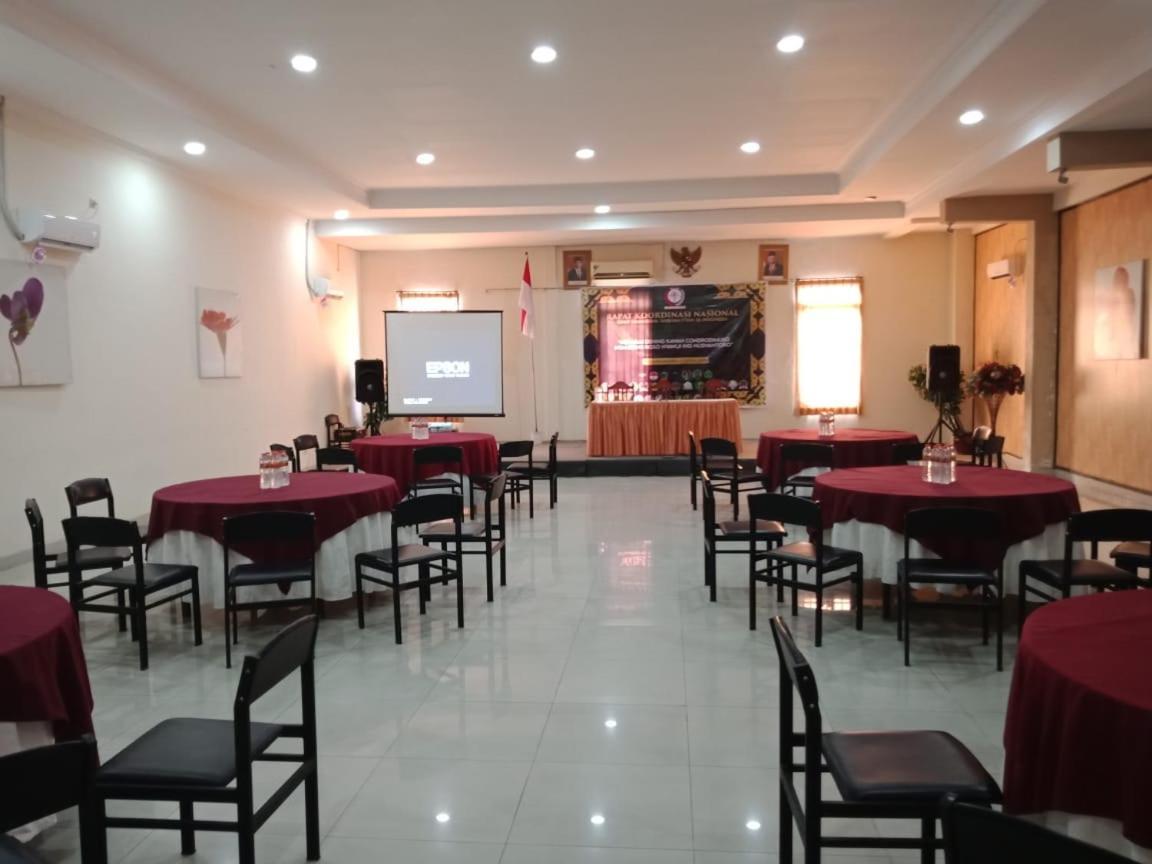 Votel Hotel تولونغاغونغْ المظهر الخارجي الصورة