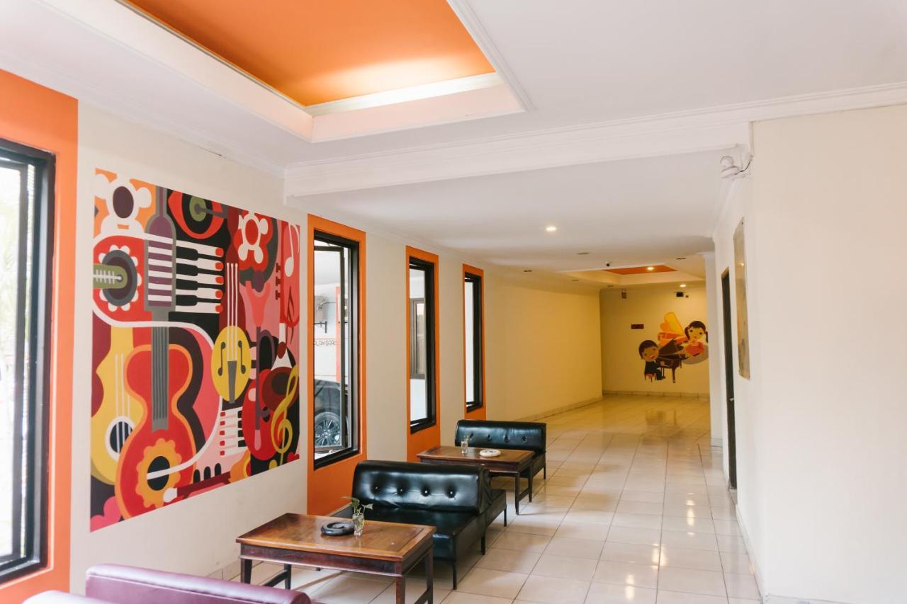 Votel Hotel تولونغاغونغْ المظهر الخارجي الصورة